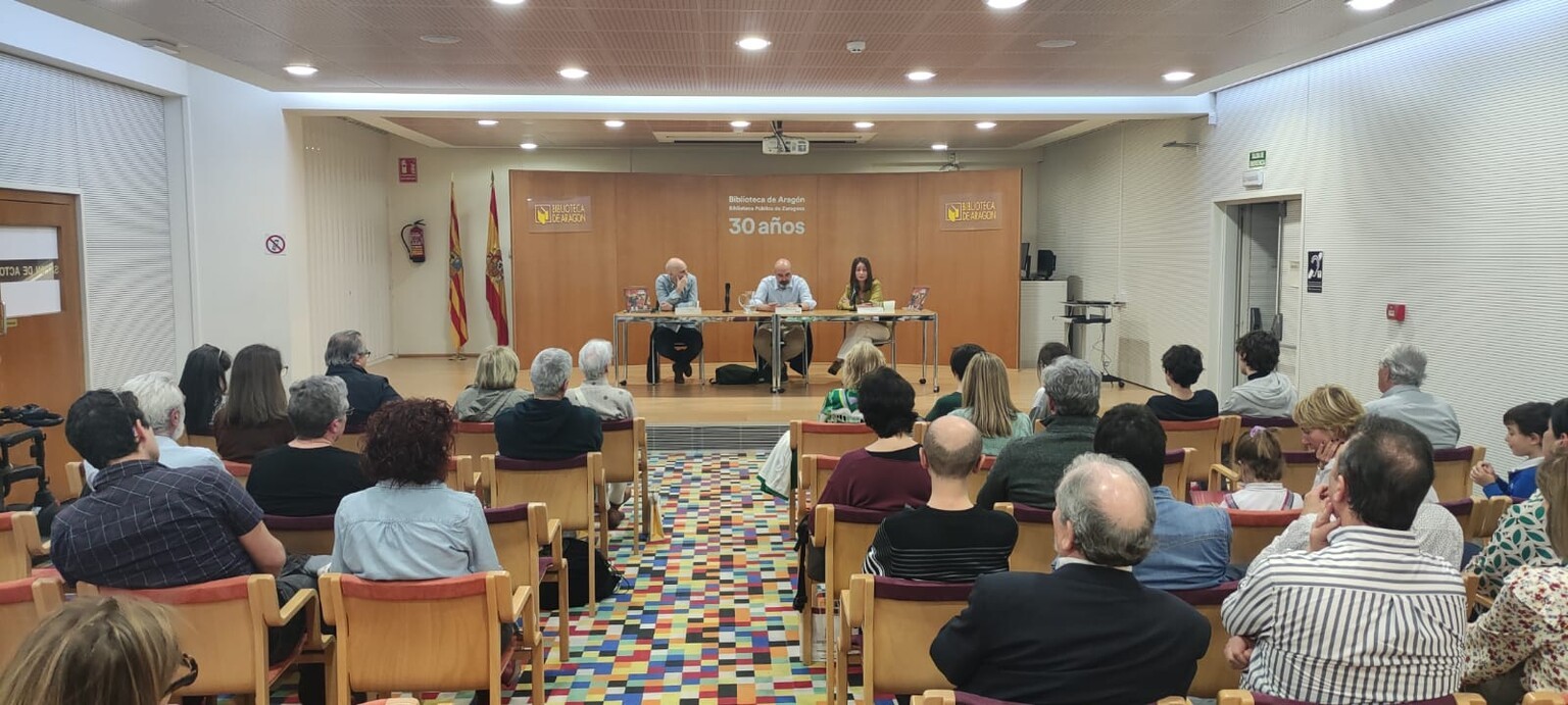 Presentación del libro en la Biblioteca de Aragón